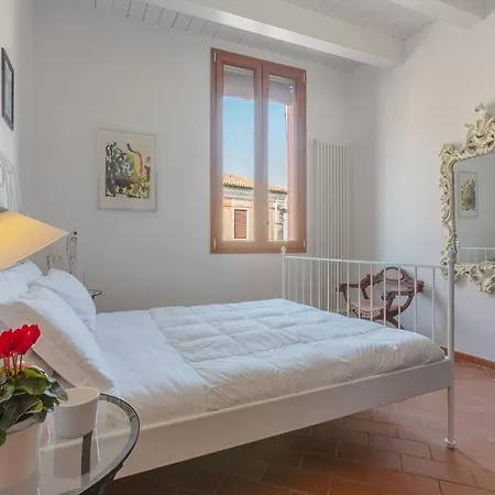 Dimora Tipica Ferrarese * Ferrara